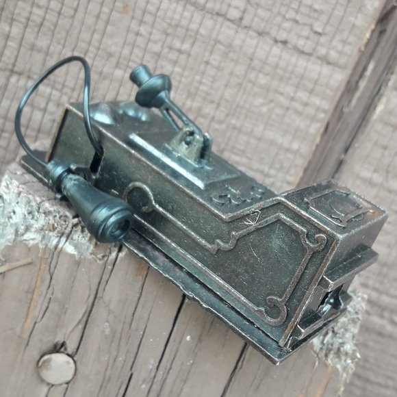 Mini Dollhouse Accessory Cast Iron Pencil Sharpener RARE Vintage Phone Telephone - Picture 5 of 10